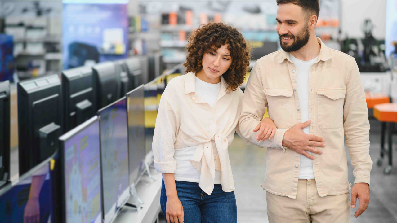 Abonament RTV za darmo dla większej grupy osób: sprawdź, czy zyskujesz