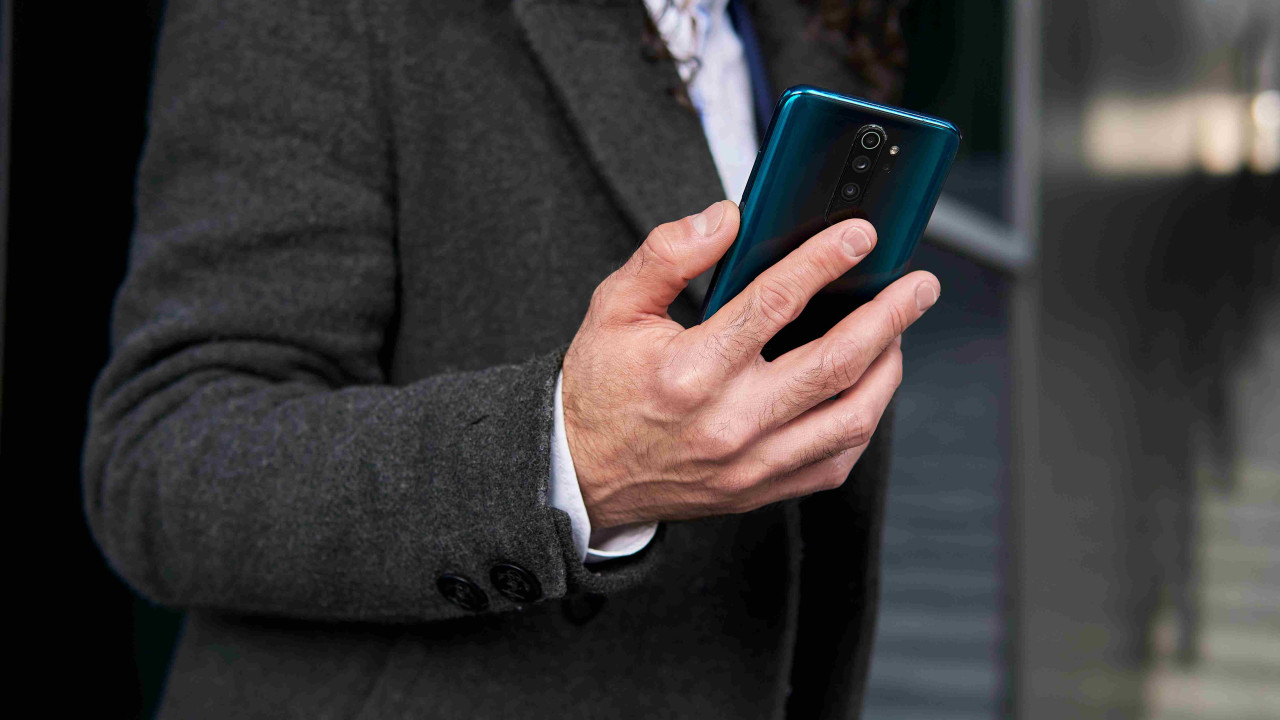 Motorola z potężną baterią w świetnej cenie – idealny wybór!