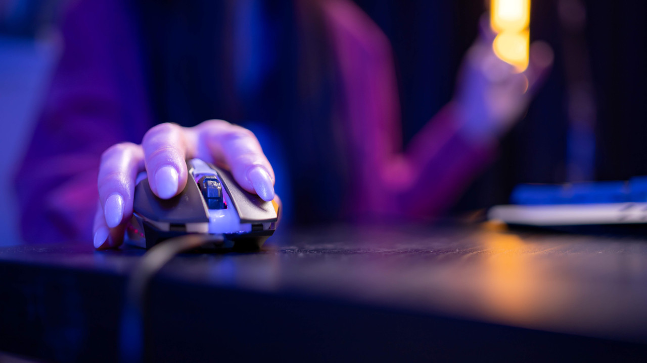 Innowacyjna mysz, która zmienia się w gamepad