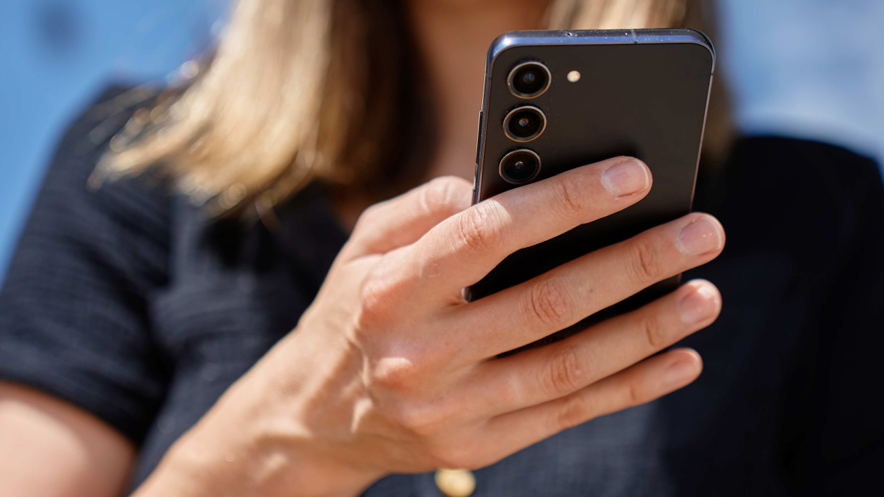 Ekran Samsunga Galaxy S26 Ultra rozczarował fanów – poznaj przyczyny.