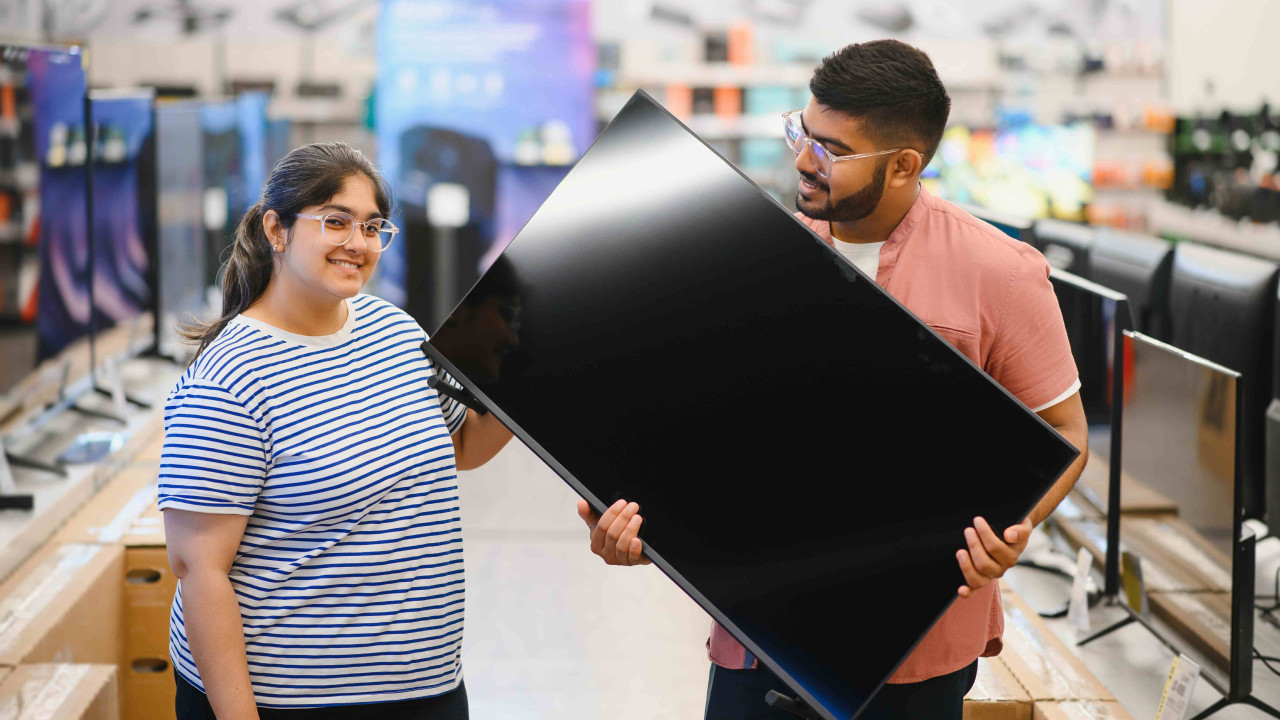 77-calowy OLED Samsung w niższej cenie niż nowy Galaxy - TV dla perfekcjonistów