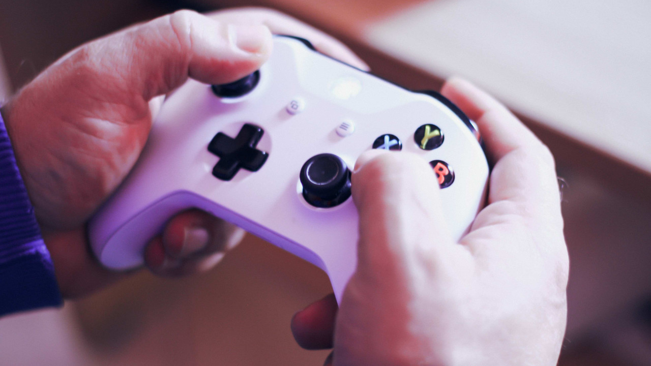 Microsoft usuwa ważny port rozszerzeń w kontrolerach Xbox