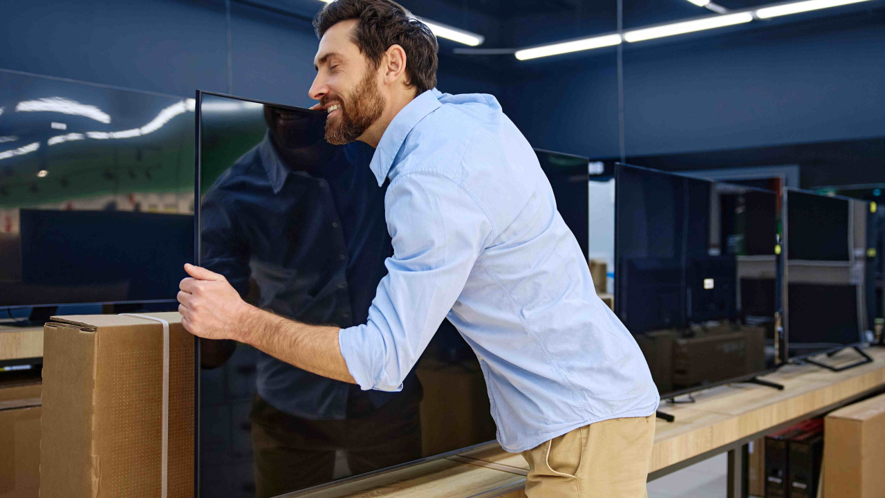 Nowy telewizor Samsung 4K za 996 zł – sprawdź, gdzie go kupić!