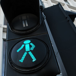 Jak kierowcy unikają mandatów przy przejściach dla pieszych?