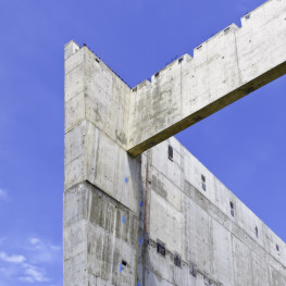 Błąd w konstrukcji domu: Betonowy wieniec psuje izolację termiczną
