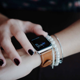 Ilustracja do artykułu: Nowe Apple Watch Series 12 i Ultra 4 w przedsprzedaży od 1899 zł