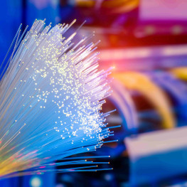 Ilustracja do artykułu: T-Mobile łączy się z Inea i Fiberhost: rewolucja na rynku światłowodów