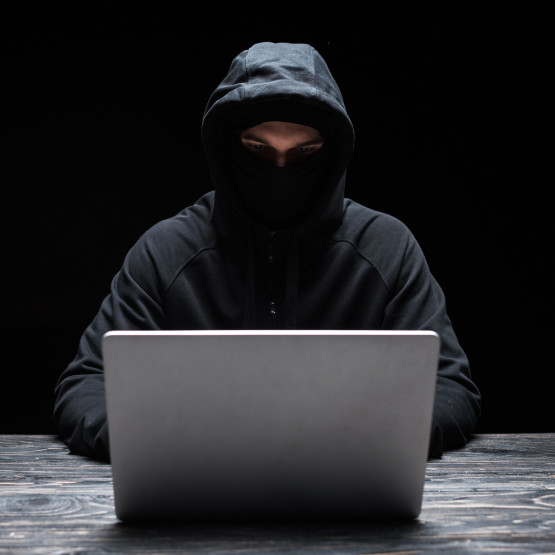 Cyberprzestępca