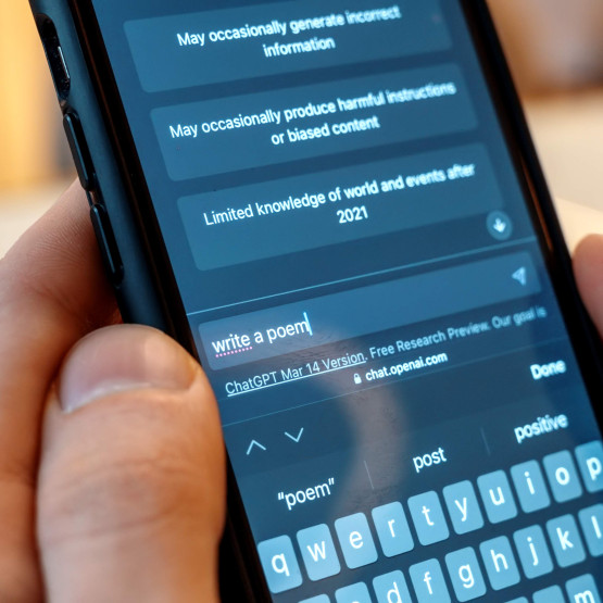 iphone chat gpt